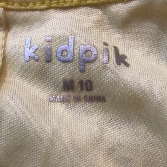 yellow laced dress - Picture 3 of 3